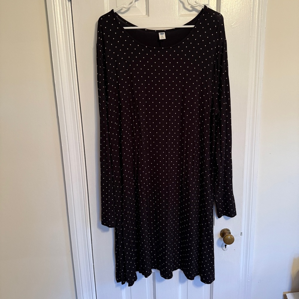 Old Navy Black Long Sleeve Dress with White Dots